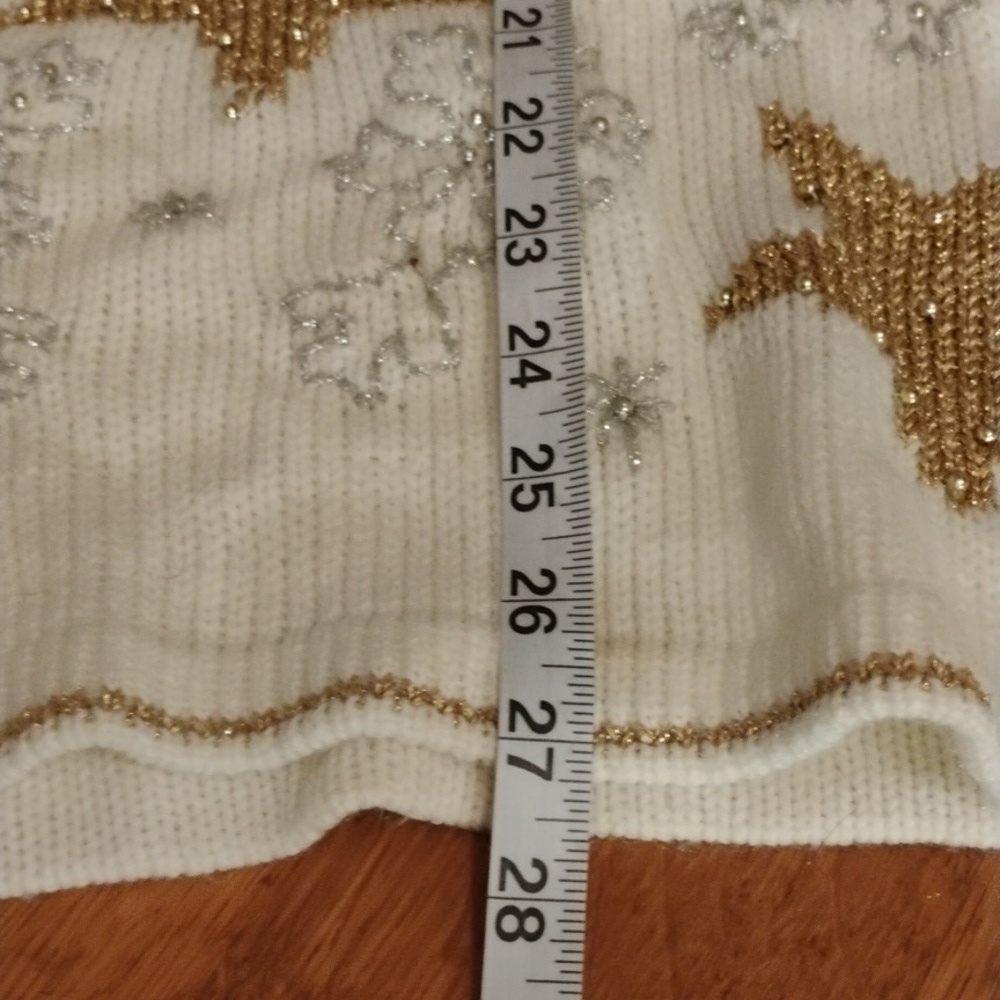 Dana Scott retro style ornament Christmas sweater. Size large. - Picture 9 of 9